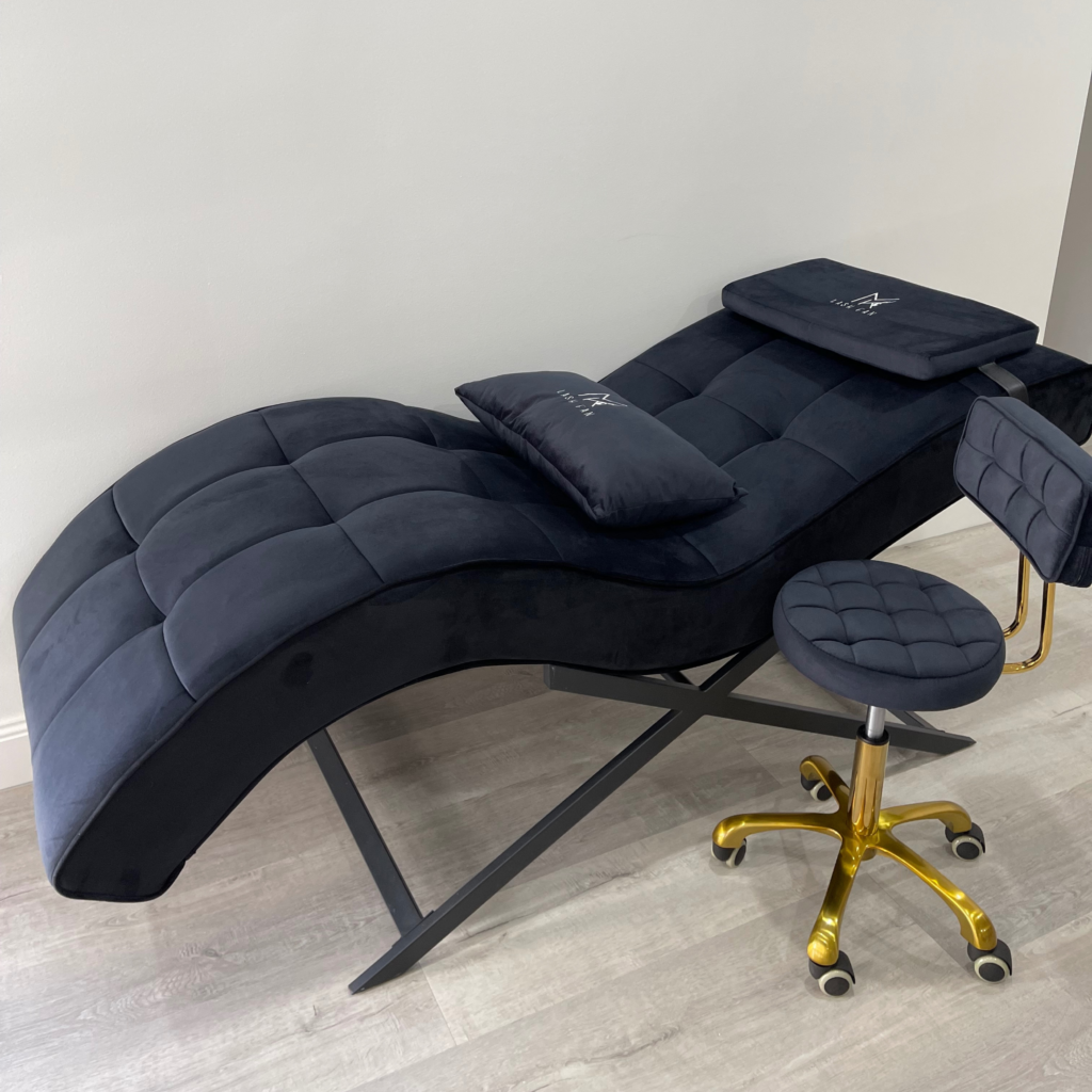 Fleece Curve Bed MK LASH FAN